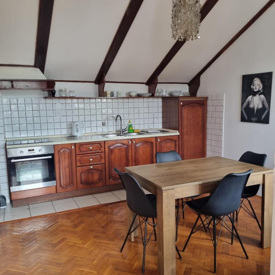 Apartmani Katarina Biograd Na Moru Exterior foto